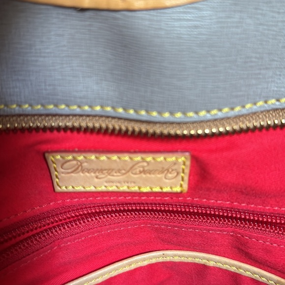 DOONEY & BURKE HANDBAG - Picture 6 of 10